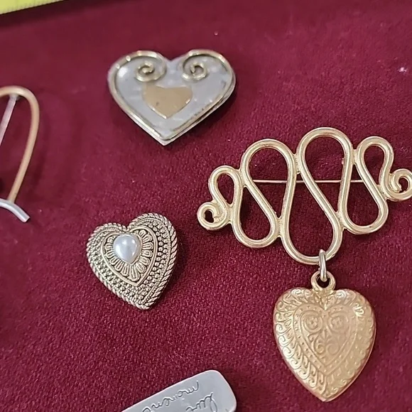 Vintage Miscellaneous Heart Brooches Pins Jewelry - Picture 3 of 9